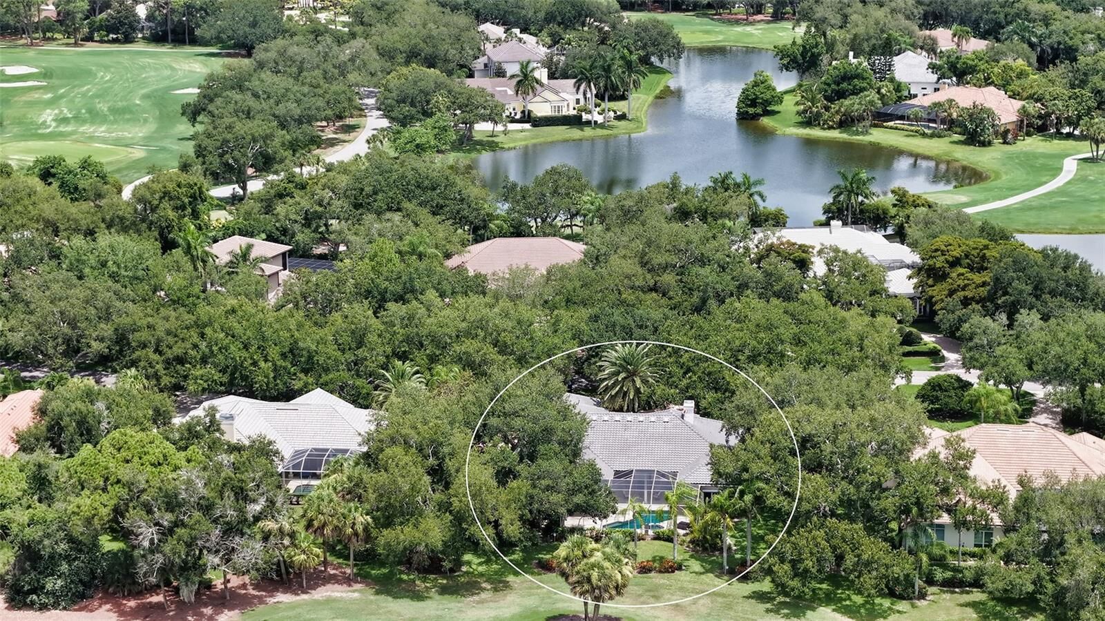 Property Photo:  402 Macewen Drive  FL 34229 