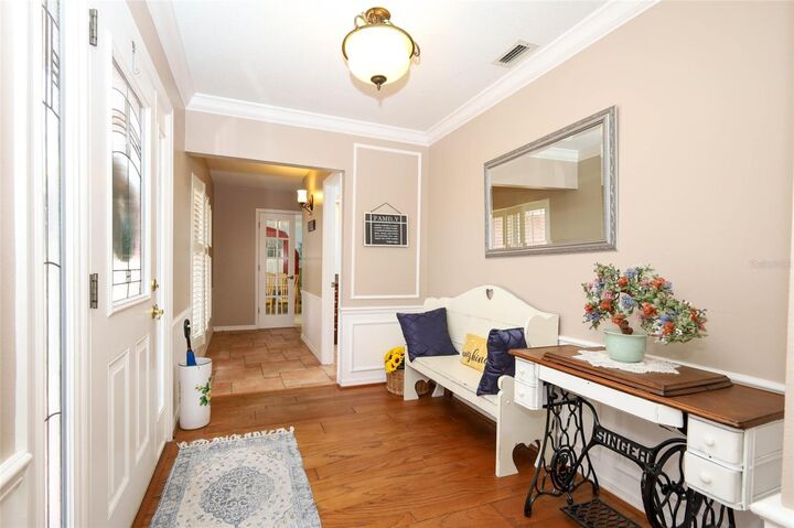 Property Photo:  1550 Warwick Place  FL 32750 