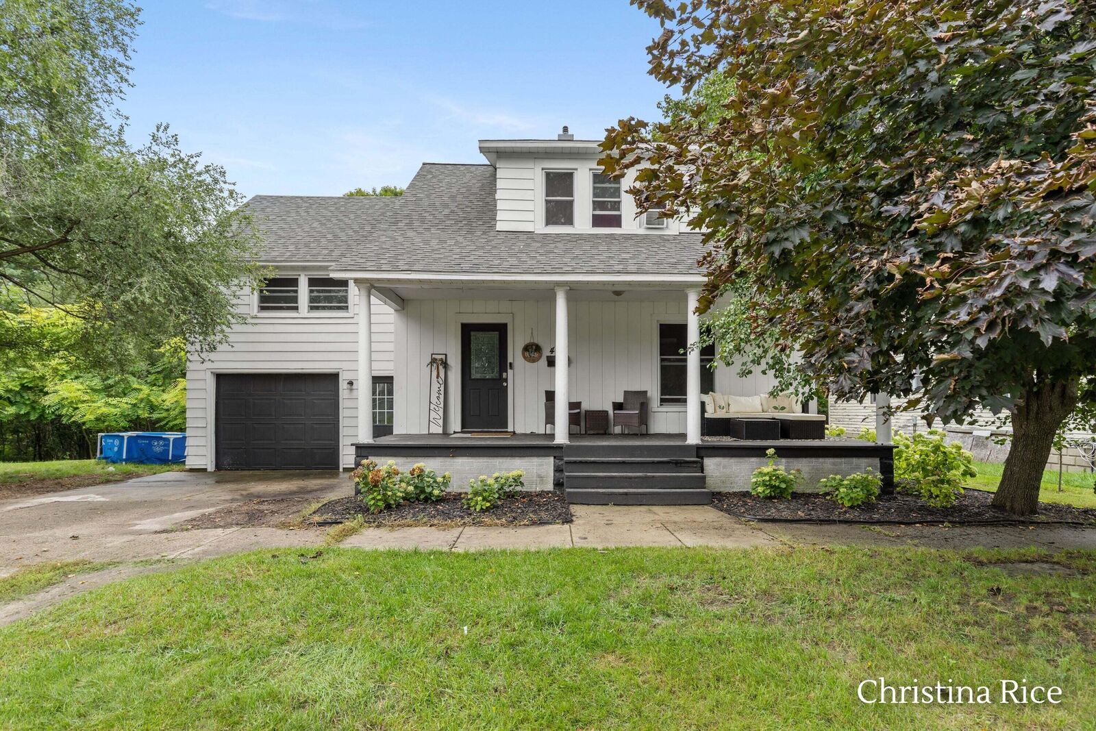 Property Photo:  403 E Cass Street  MI 48838 