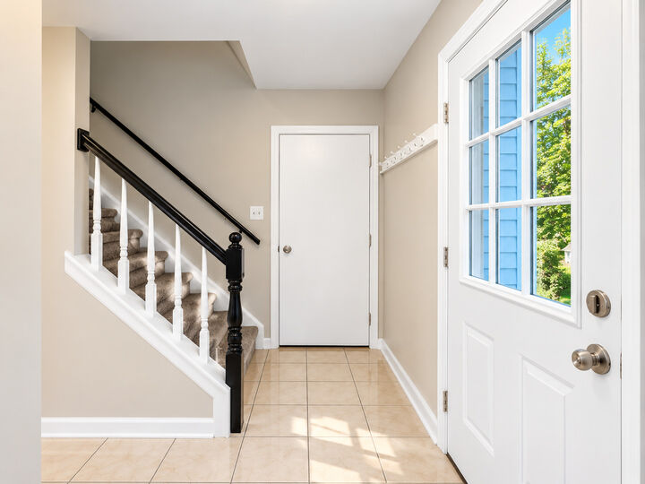 Property Photo:  800 Stanford Lane 800  IL 60188 