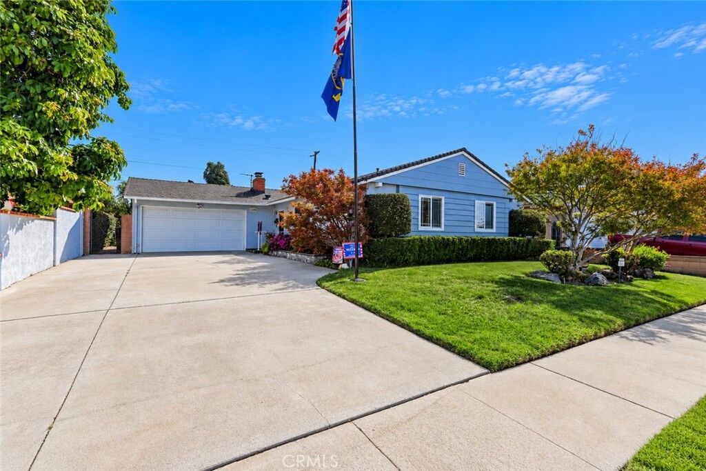 Property Photo: 16430 Woodruff St CA 92683