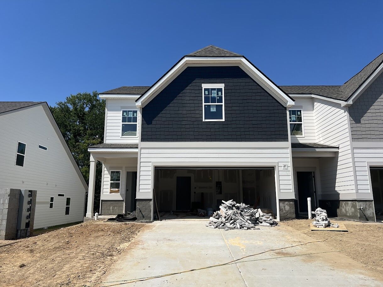 Property Photo:  1217 Bronte Dr  TN 37167 