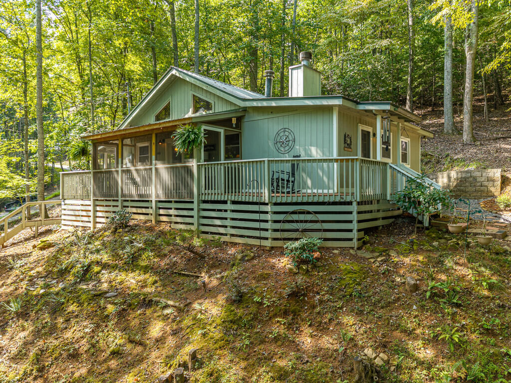 Property Photo:  767 Robertson Circle  GA 30512 