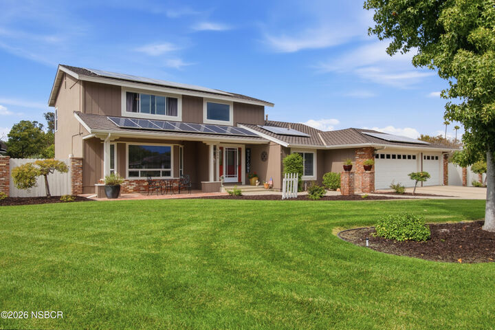 Property Photo:  1099 Clubhouse Drive  CA 93455 