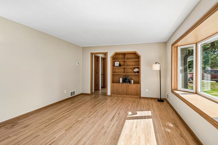 Property Photo:  91 65 1/2 Way NE  MN 55432 
