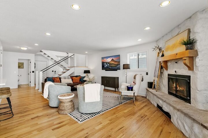Property Photo:  1900 Shorewood Lane  MN 55364 