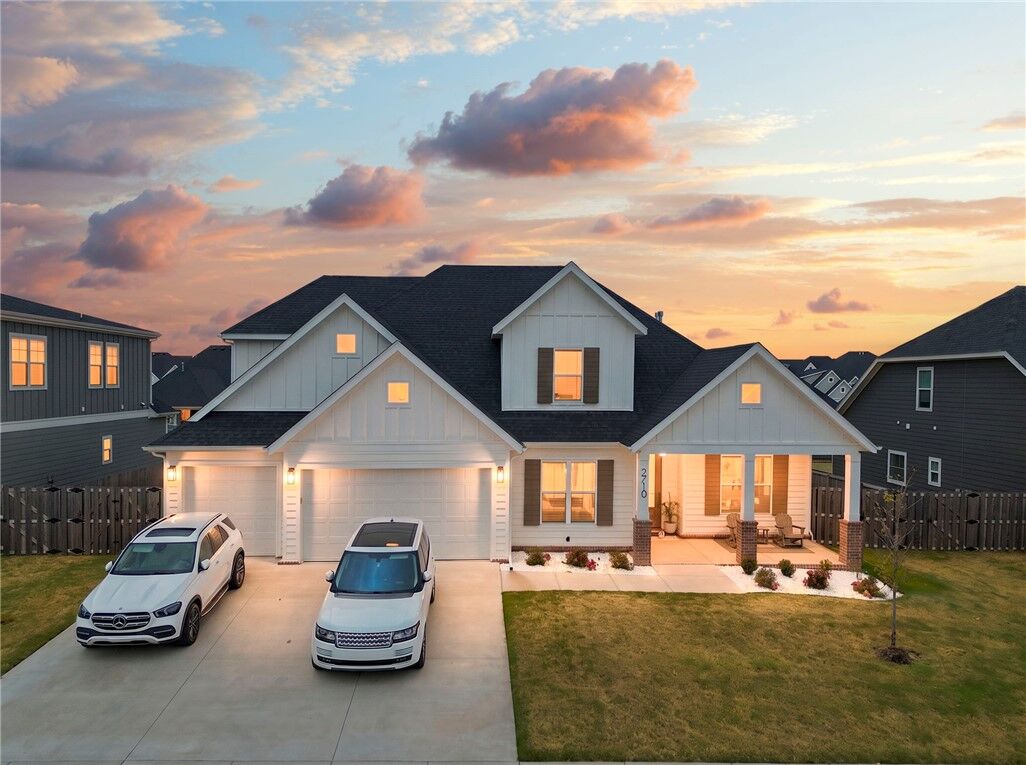Property Photo:  2710 Nova Avenue  AR 72745 