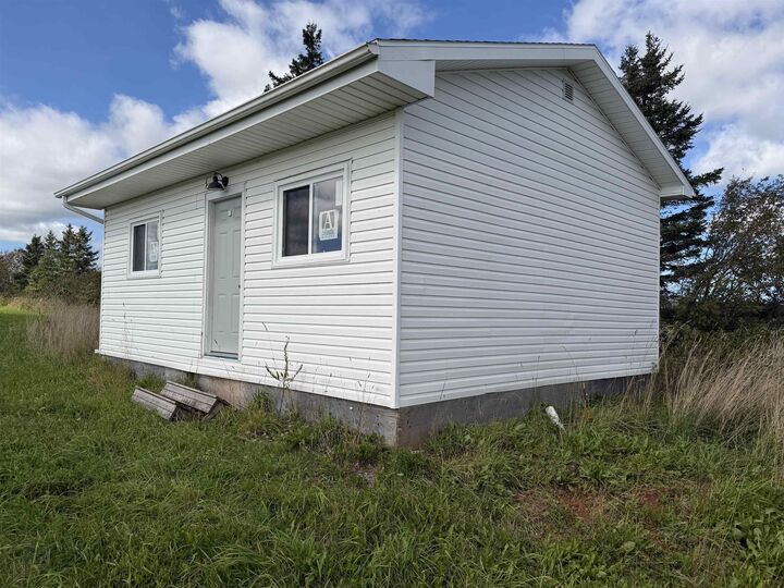 Property Photo:  (To Be Moved) Cottage 3 Rennies Road  PE C0A 1N0 