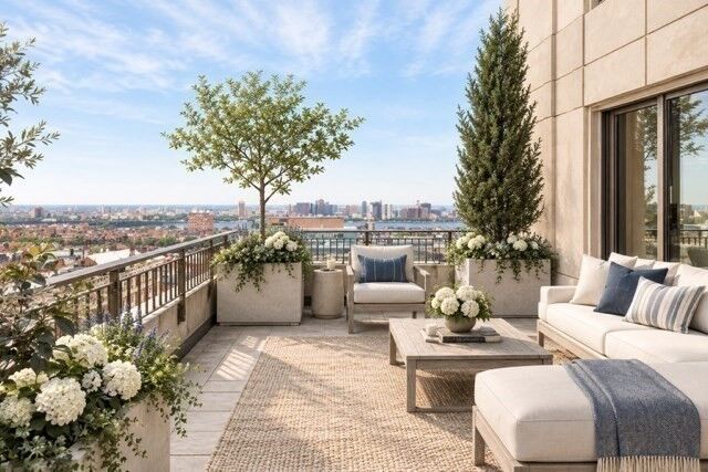 Property Photo:  1 Huntington Avenue Ph1702  MA 02116 