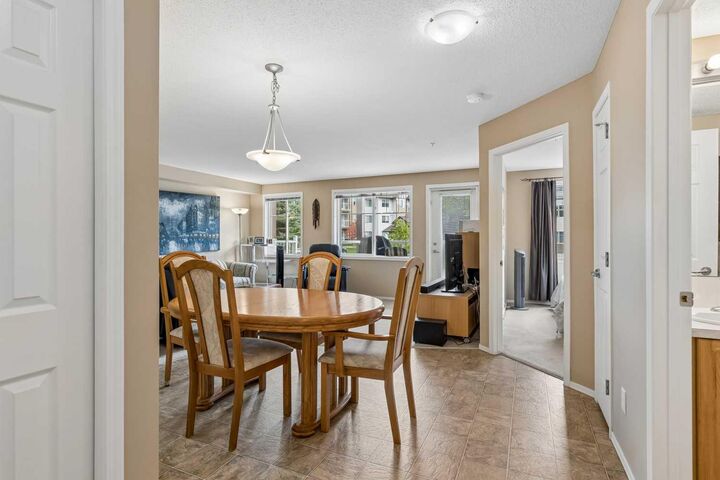 Photo de la propriété:  200 Community 2115  AB T1S 2L2 