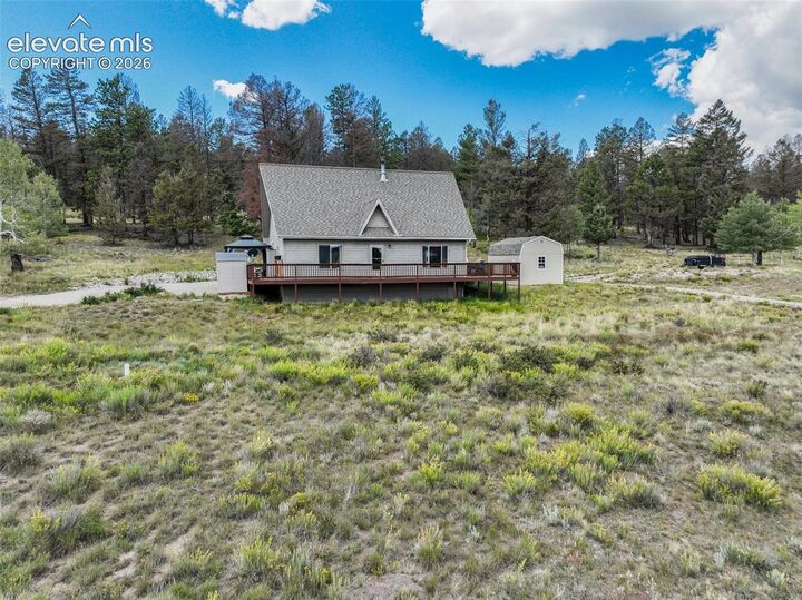 Property Photo:  1807 Windmill Drive  CO 80449 