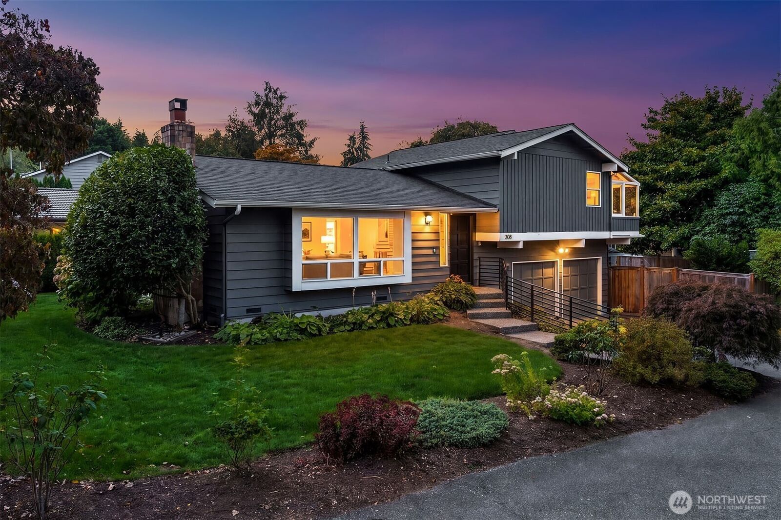 Property Photo: 308 Fir Place WA 98020