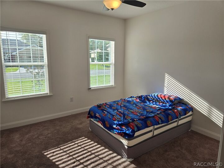 Property Photo: 2 Chrysanthemum Court FL 34446