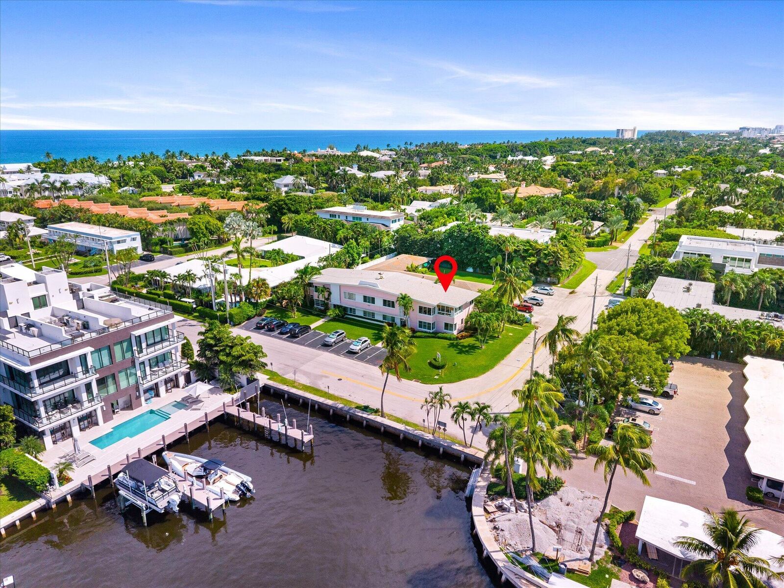 Property Photo: 990 Casuarina Road 4 FL 33483