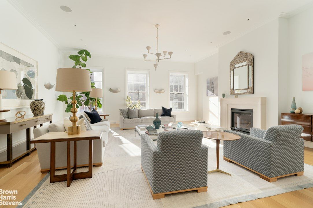 Property Photo:  318 W 20th Street  NY 10011 