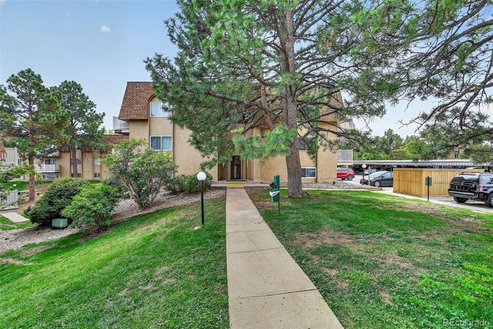 Property Photo:  7455 E Quincy Avenue 308  CO 80237 