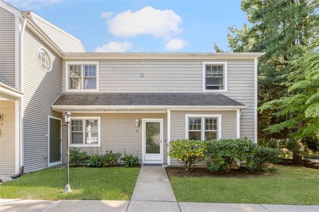 Property Photo: 1 Bristol Woods Drive B1 RI 02809