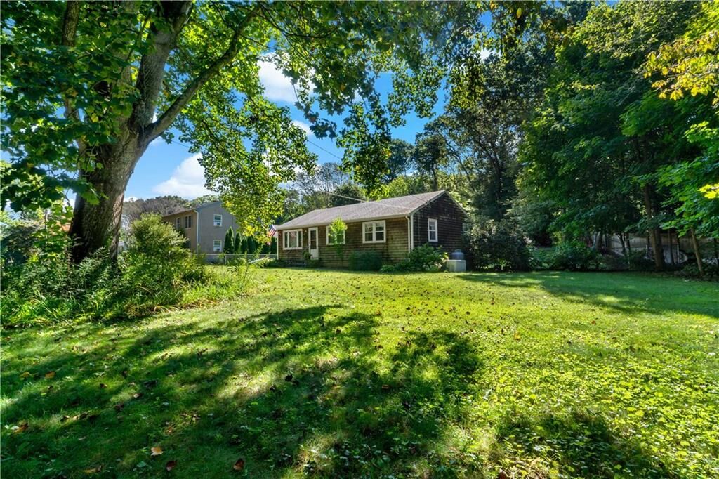 Property Photo:  430 Pond Street  RI 02879 