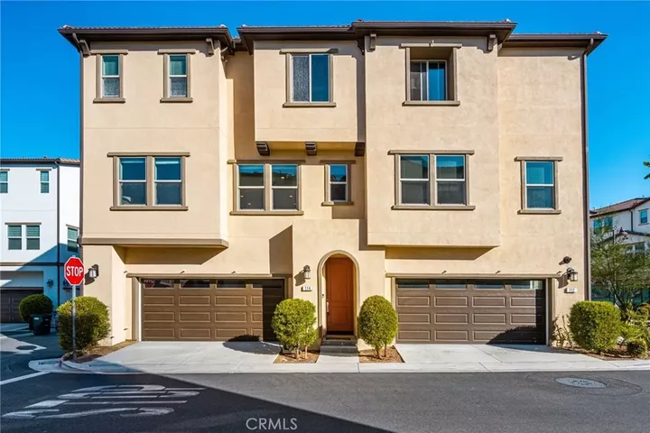 Property Photo: 114 High Meadow CA 92610