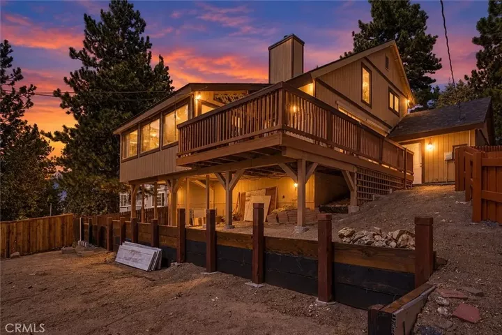 Property Photo: 30772 Knoll View CA 92382