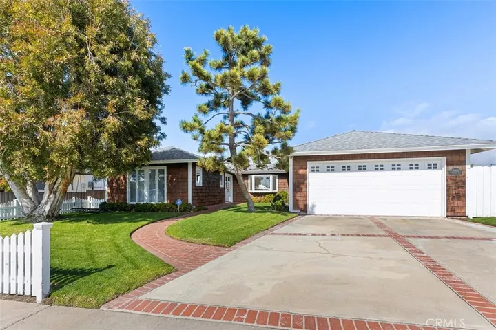 Property Photo:  3160 Alta Laguna Boulevard  CA 92651 