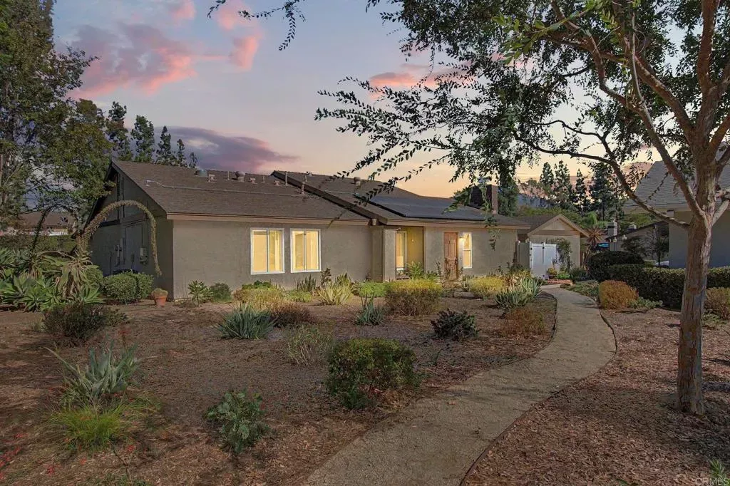 Property Photo:  10028 Chavacan Lane  CA 91977 