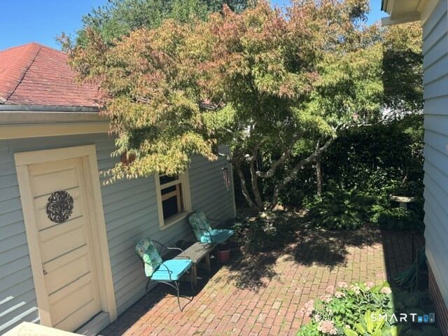 Property Photo: 519 Montauk Avenue CT 06320