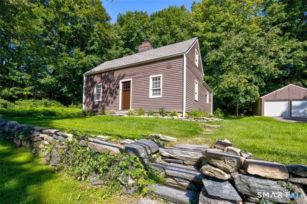 Property Photo:  431 Scofieldtown Road  CT 06903 