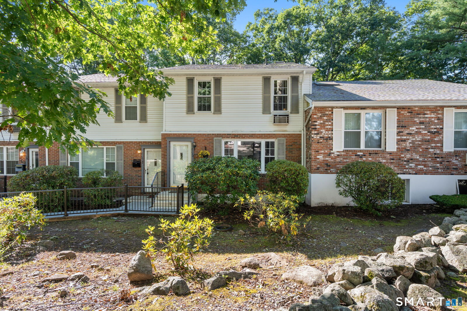 Property Photo:  112 Queens Road 112  CT 06790 