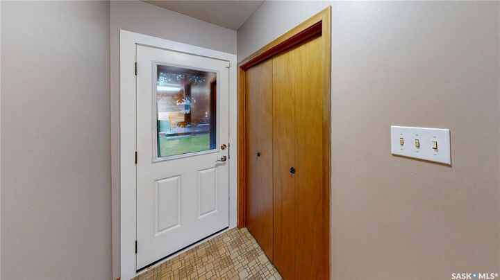 Property Photo:  2 Malone Crescent  SK S4S 5R2 