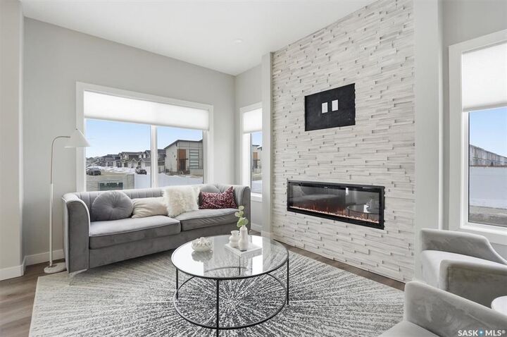 Property Photo: 254 Asokanihkew Crescent SK S7V 2C4