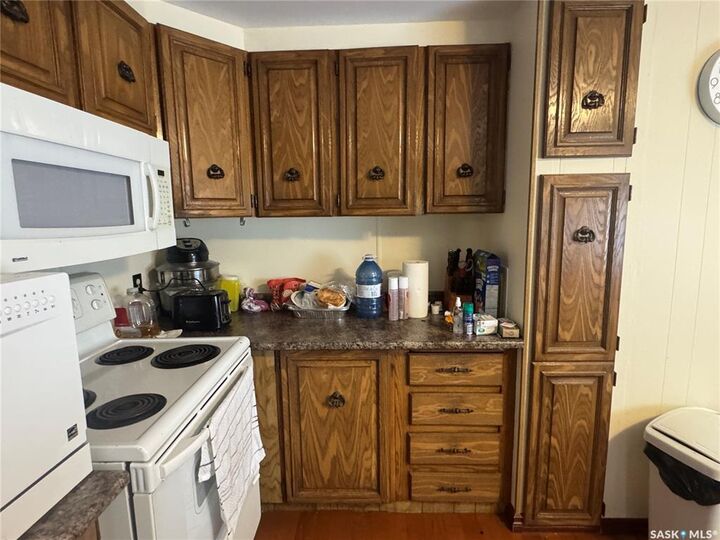 Property Photo:  1028 Dalby Crescent  SK S0J 1L0 