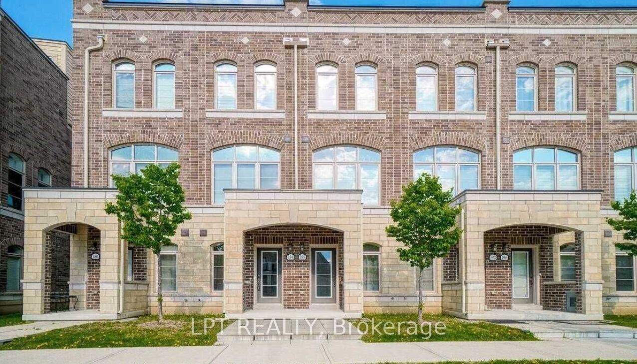Property Photo:  184 Glad Park 17  ON L4A 1X1 