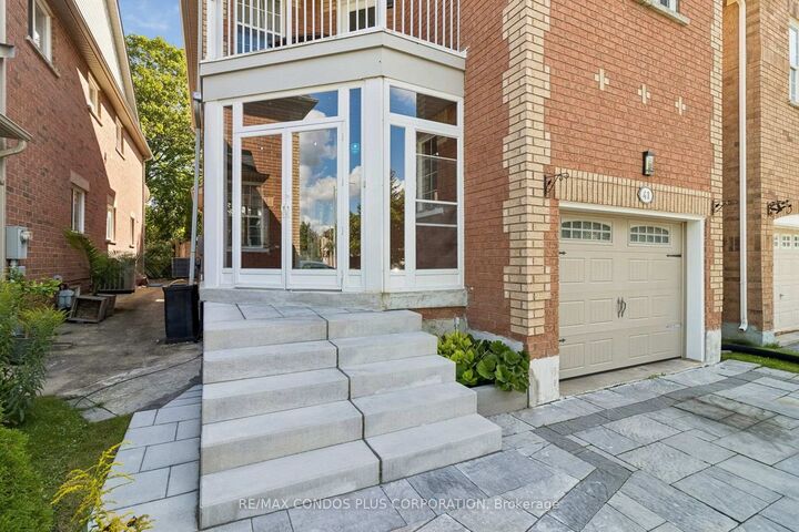 Property Photo:  41 Maroon Drive  ON L4E 5B4 