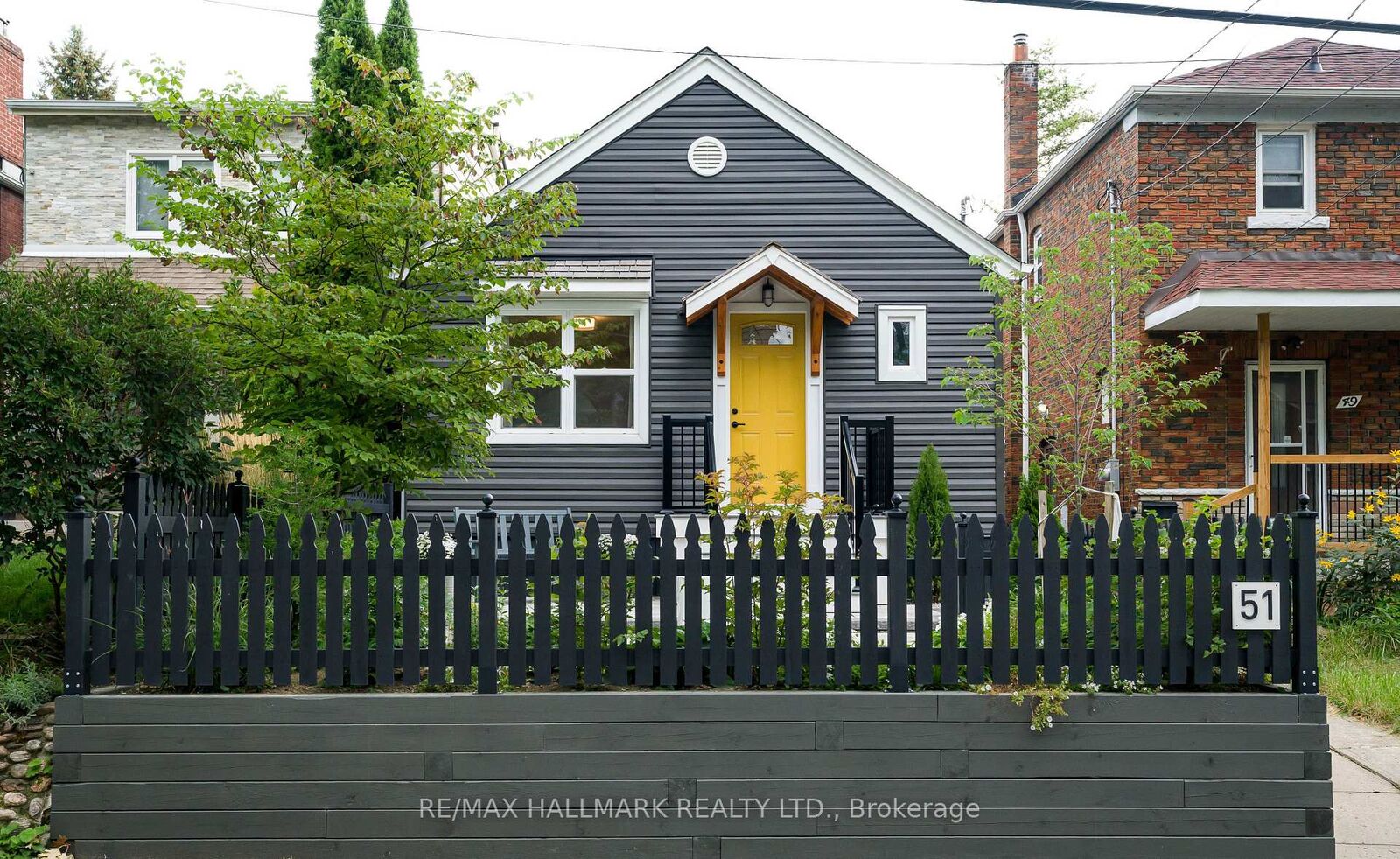 Property Photo:  51 Queensbury Avenue  ON M1N 2X8 