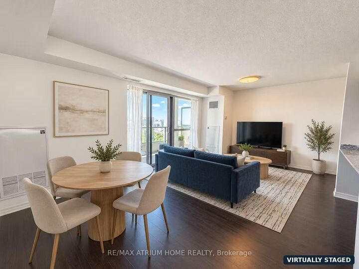 Property Photo: 275 Yorkland Road 2210 ON M2J 0A7