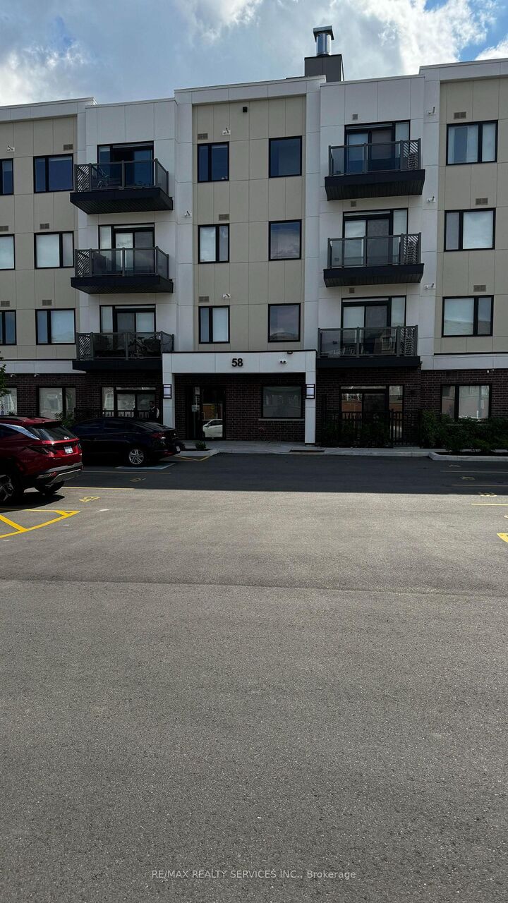 Property Photo:  58 Sky Harbour Drive 107  ON L6Y 6J1 