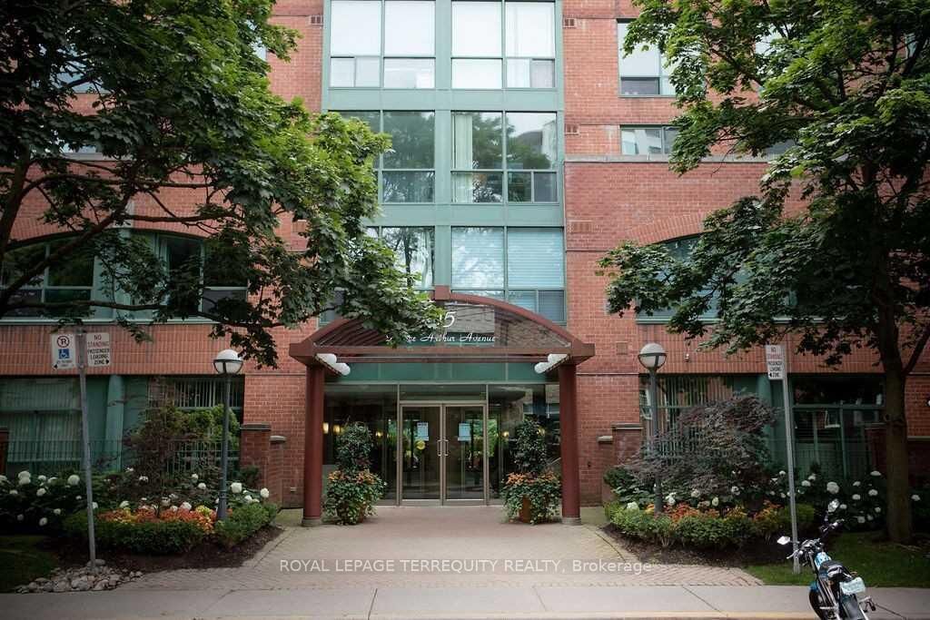 Property Photo:  95 Prince Arthur Avenue 106  ON M5R 3P6 
