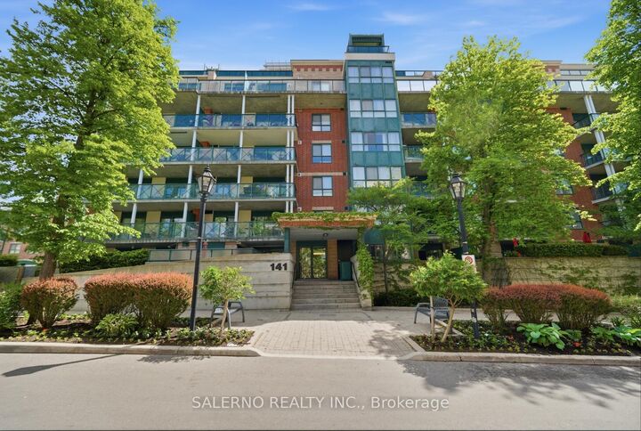 Property Photo:  141 Woodbridge Avenue 312  ON L4L 9G6 