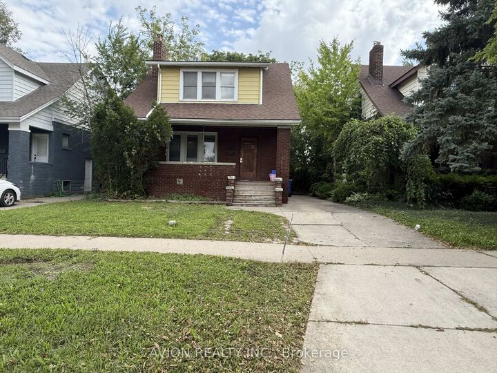 Property Photo:  412 Partington Avenue  ON N9B 2N5 