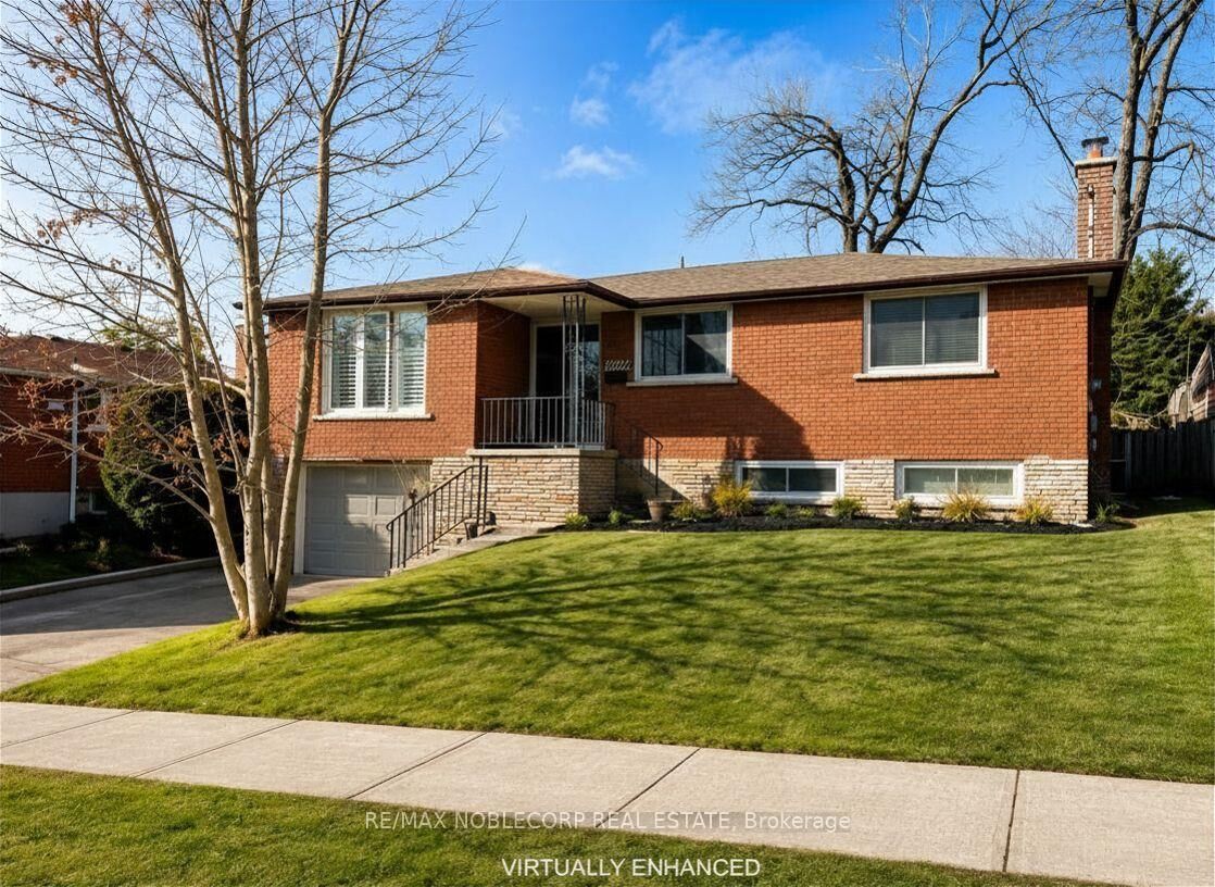 Property Photo: 166 Collings Avenue ON L3Z 1W1