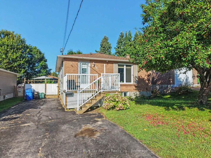 Property Photo:  56 Southview Crescent  ON P1B 8T8 
