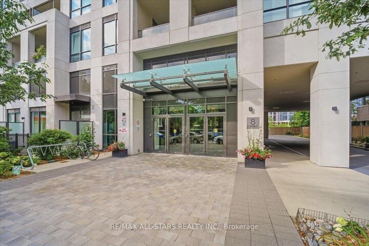 Property Photo:  8 Trent Avenue 824  ON M4C 0A6 