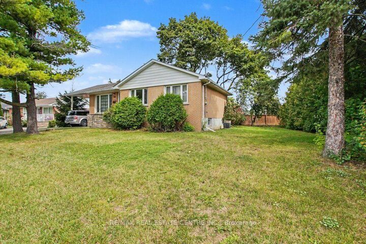 Property Photo:  189 Wakefield Road  ON L9T 2L7 