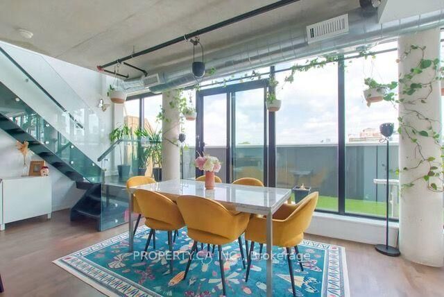 Property Photo: 109 Wolseley Street Ph2 ON M6J 1K1