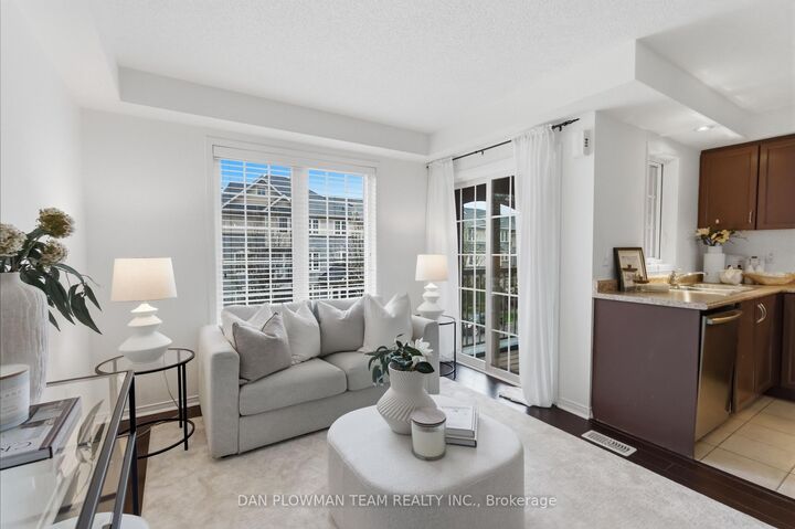 Property Photo:  23 Blunden Road  ON L1Z 0K9 