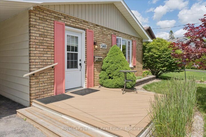 Property Photo:  544 Maher Crescent  ON K9A 4S7 