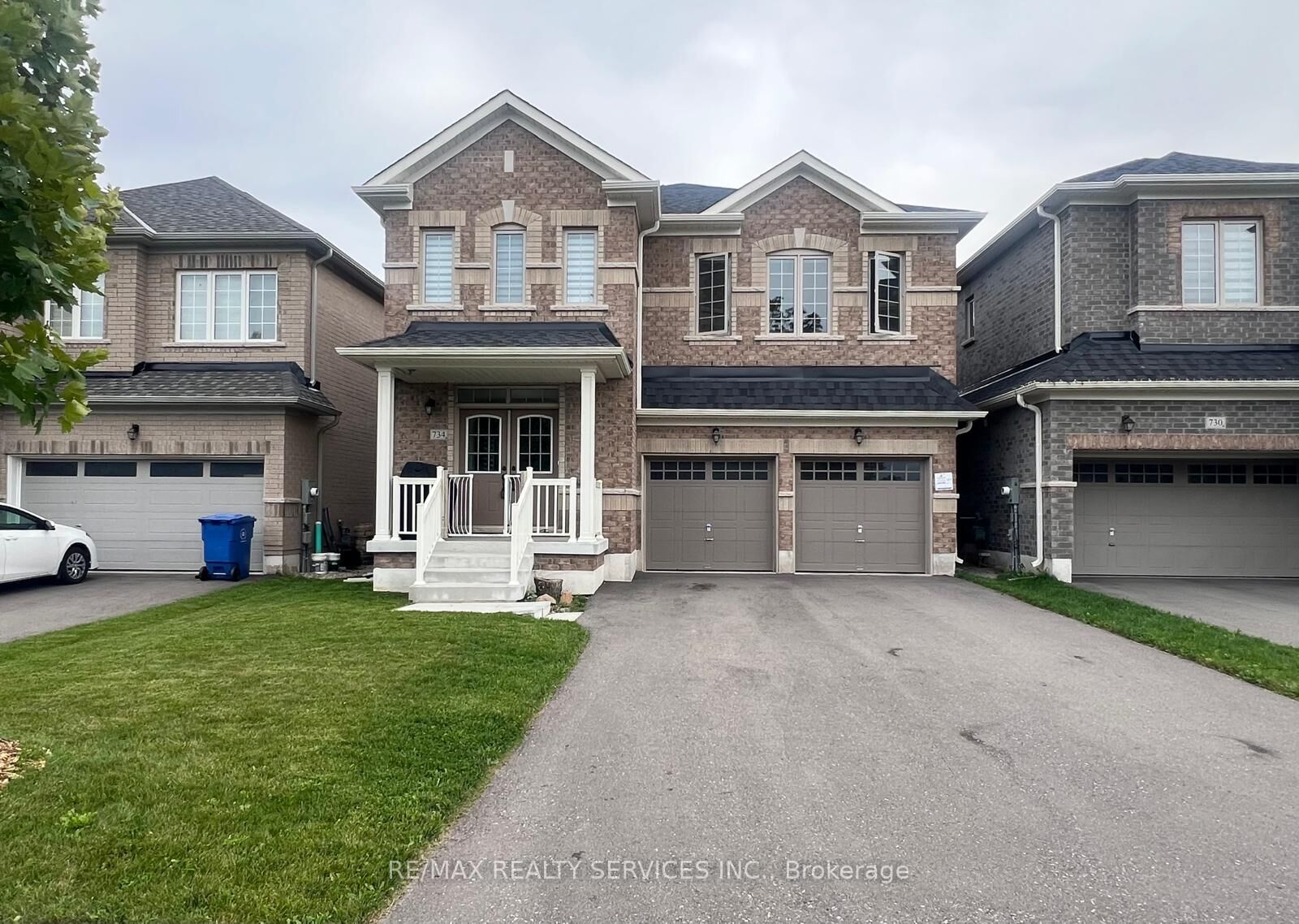 Property Photo:  734 Anishinaabe Drive  ON L9V 3Y6 
