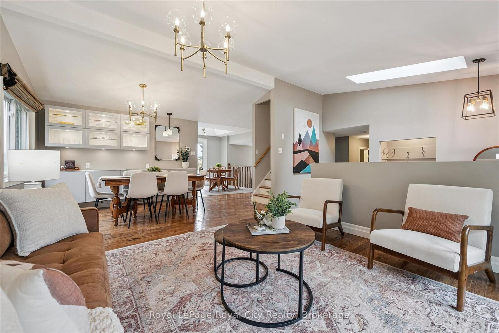 Property Photo:  32 Thornhill Drive  ON N1H 8B6 