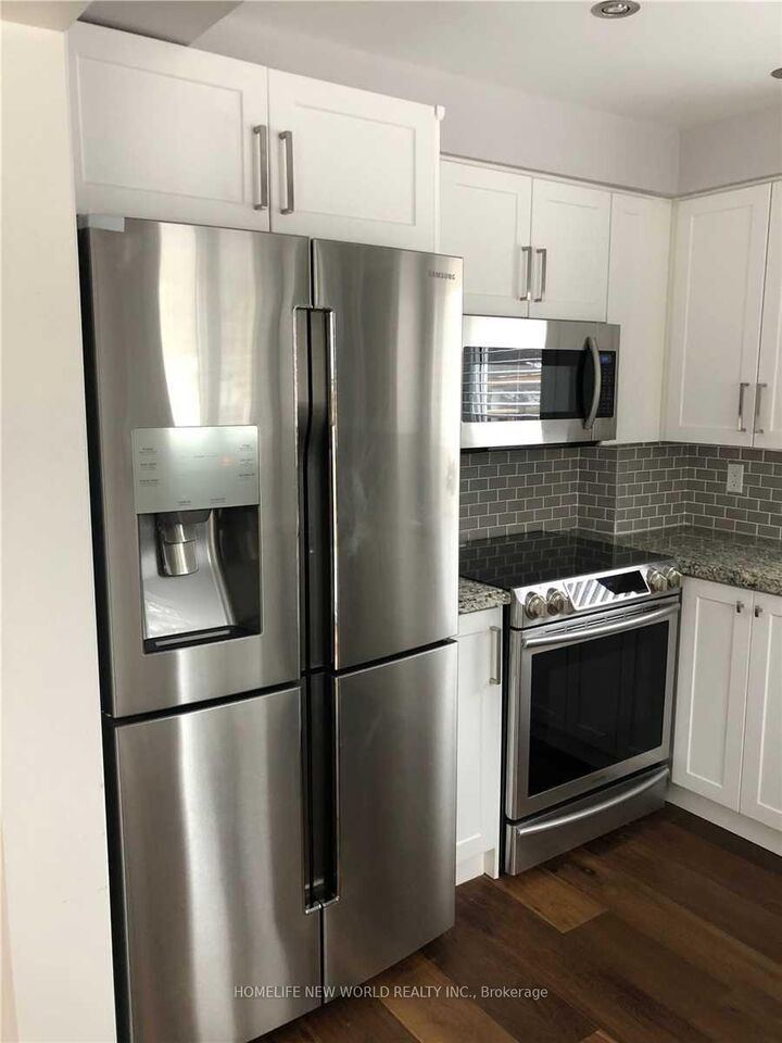 Property Photo:  242 Alsace Road (Main Level)  ON L4C 2W8 